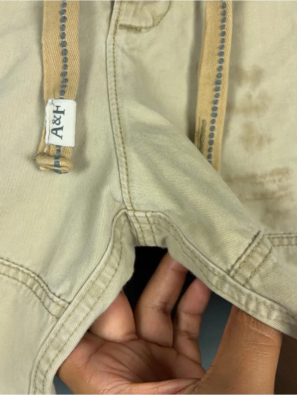 Y2K Abercrombie and Fitch Cargo Shorts Mens Size 33 Cream White Utility Distress